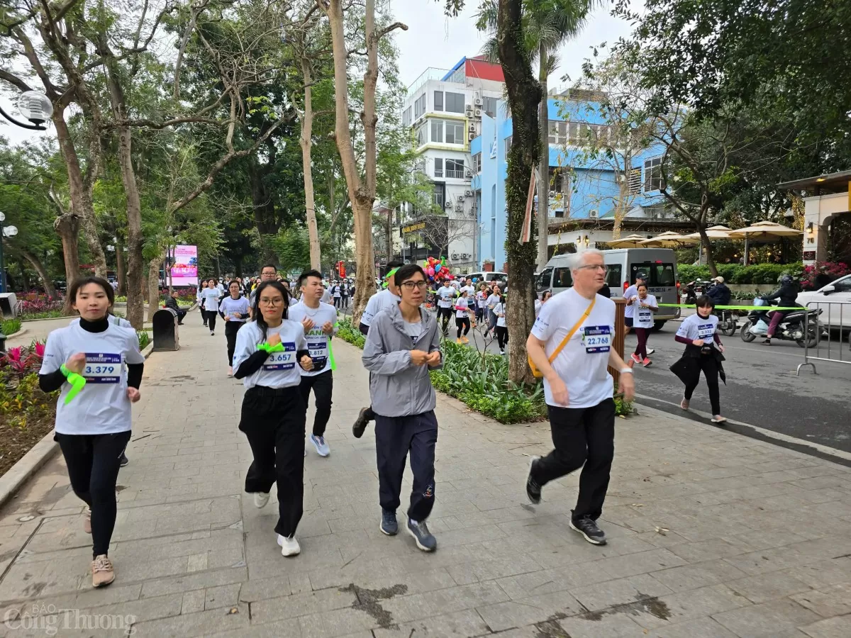 Chùm ảnh: Bộ Công Thương tổ chức giải chạy hưởng ứng Giờ Trái đất 2025 Chùm ảnh: Bộ Công Thương tổ chức giải chạy hưởng ứng Giờ Trái đất 2025