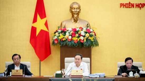 uy ban thuong vu quoc hoi gop y gi de nganh duong sat but pha