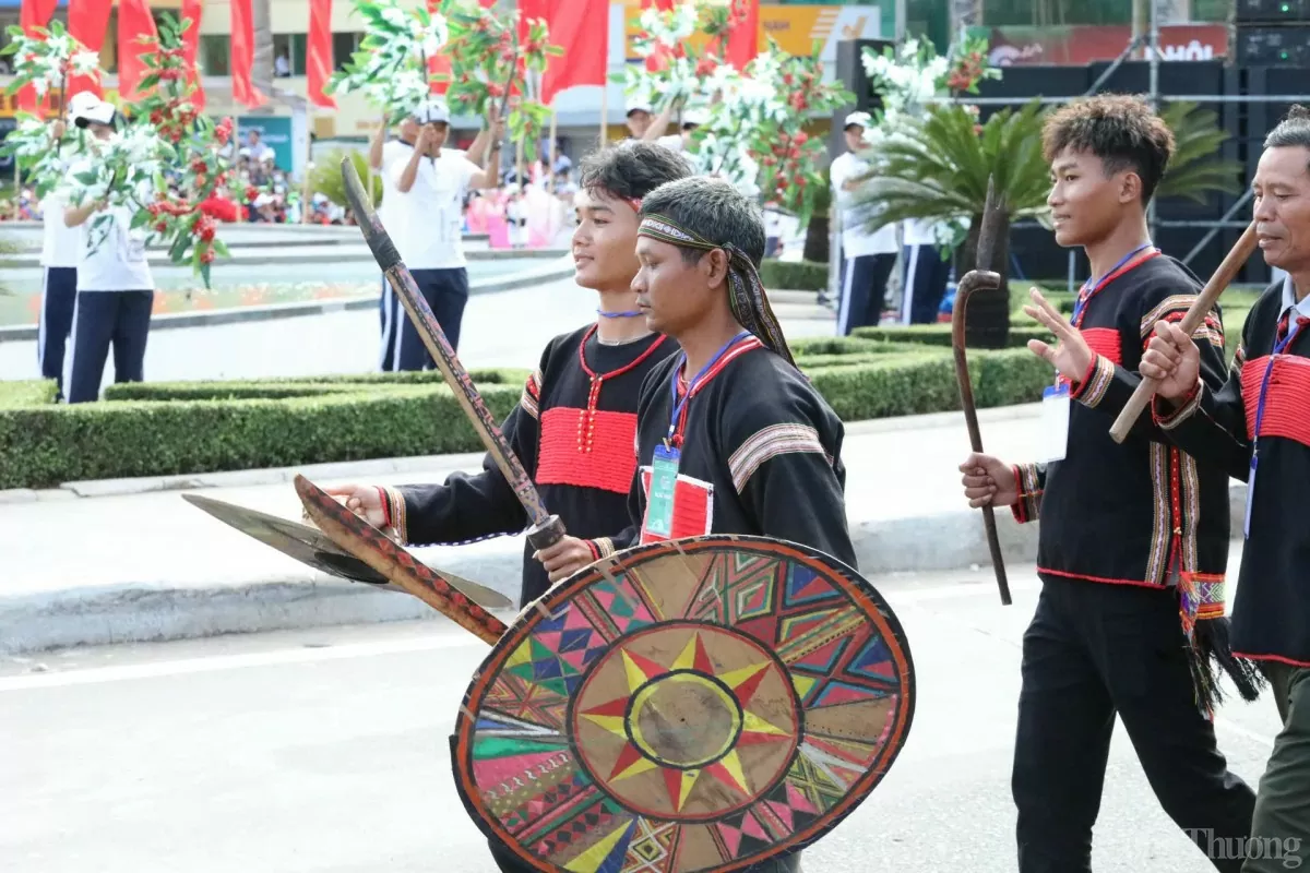 Rực rỡ sắc màu tại Lễ hội đường phố Buôn Ma Thuột