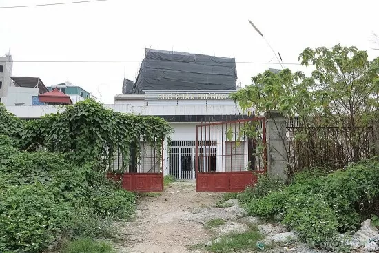 Xót xa chợ dân sinh tiền tỷ bỏ hoang giữa Hà Nội