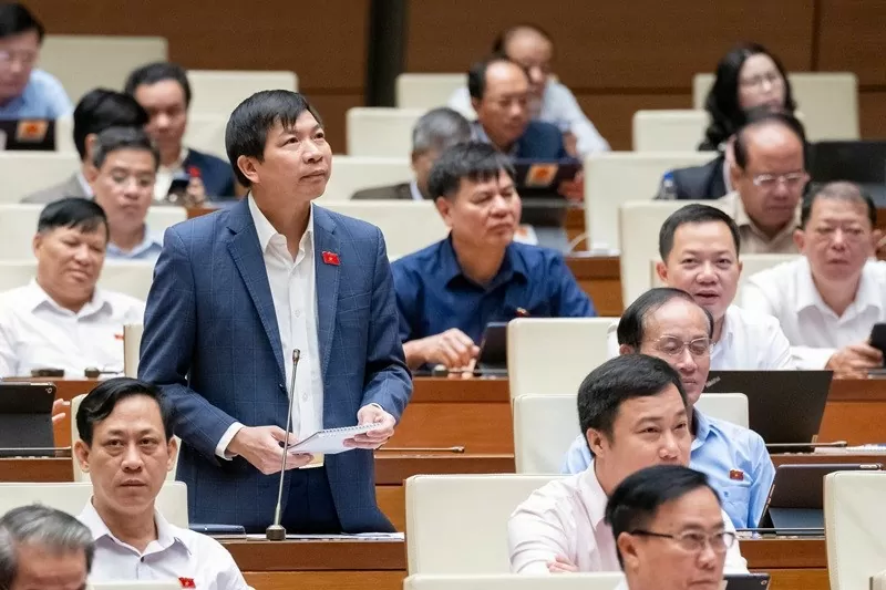  Ông Trần Văn Thức giữ chức vụ Phó ban Tuyên giáo và Dân vận Tỉnh ủy Thanh Hóa. Ảnh: Quochoi.vn 