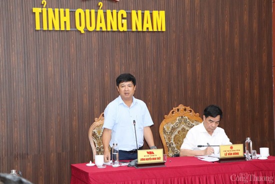 bi thu tinh uy quang nam giu ngan sach trung uong ma khong giai ngan la mot dang lang phi