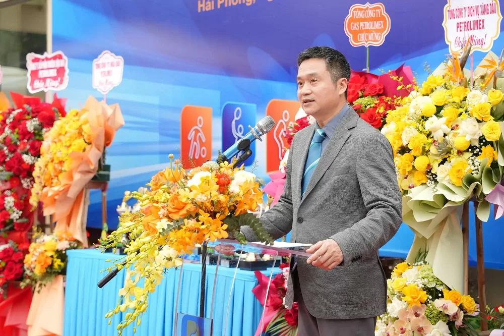 Vietnam National Petroleum Group opens sports festival in the Northern coastal region