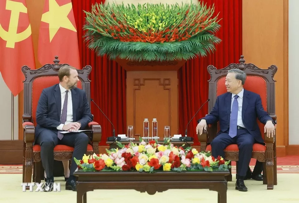 Việt Nam-Hoa Kỳ tăng cường hợp tác phát triển năng lượng tái tạo
