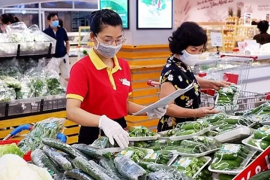 Nghiên cứu giảm thuế VAT: ‘Khoan sức dân’, san sẻ gánh nặng với doanh nghiệp