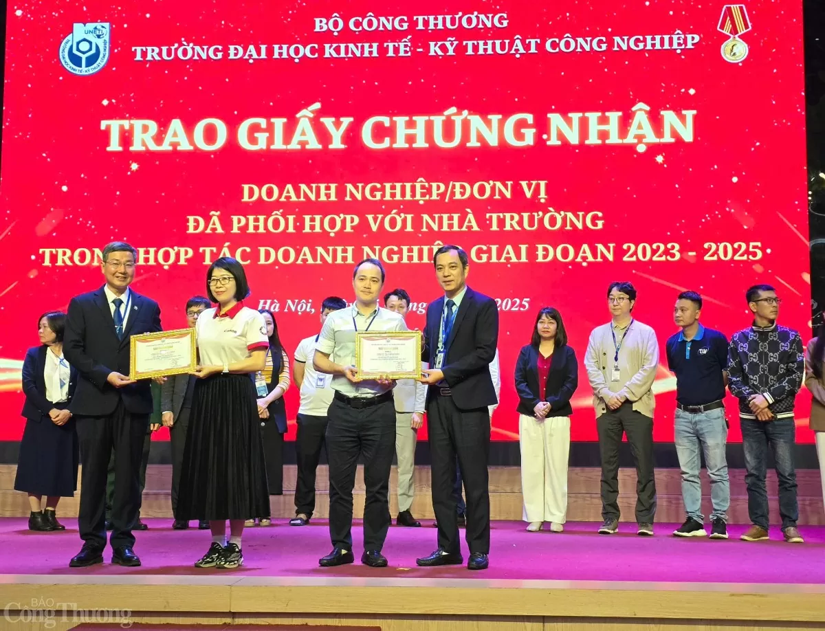 Ngày hội việc làm UNETI đón nhận hơn 7.000 vị trí công