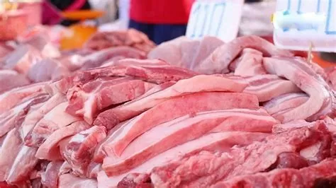 Canada nối lại nhập khẩu nhà máy thịt lợn lớn nhất Mỹ