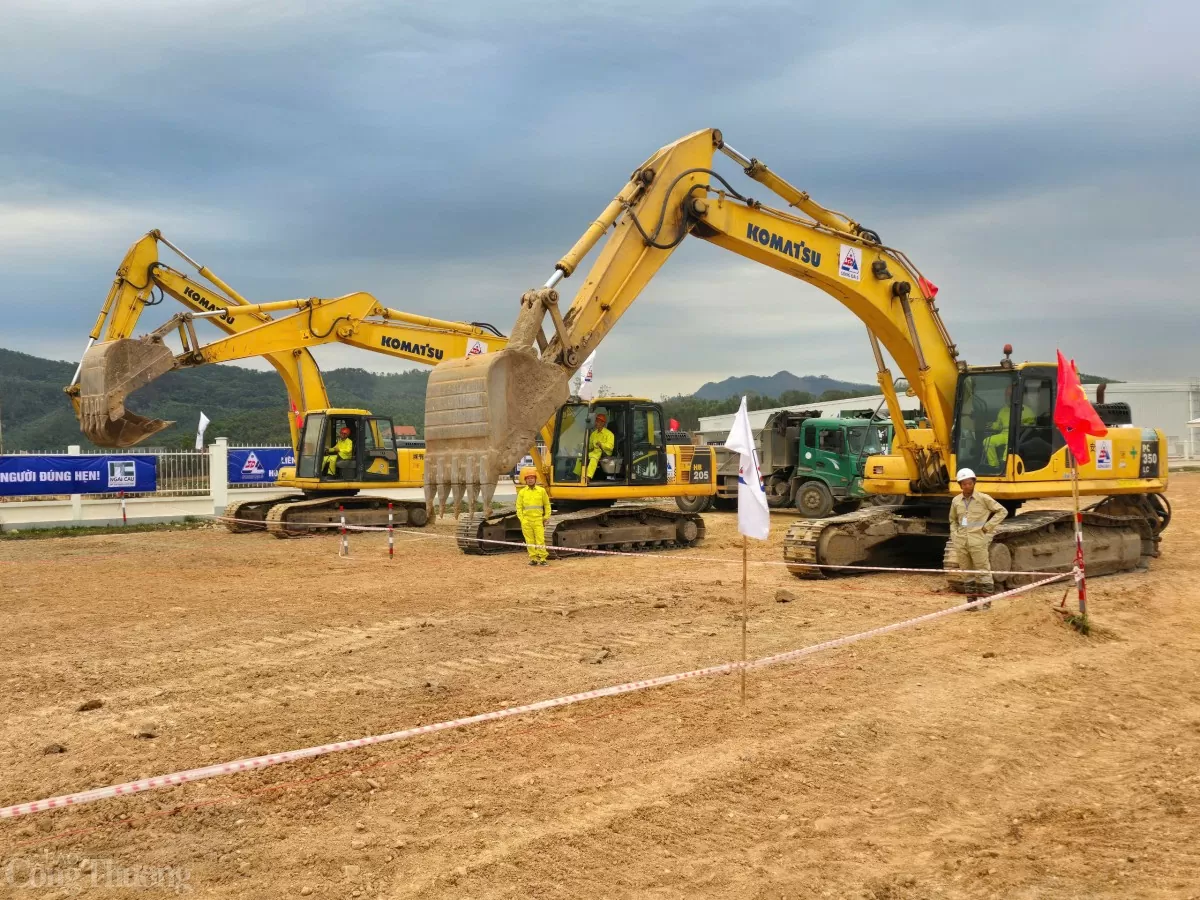 Thủ tướng dự khởi công thi công đường dây 500kV Lào Cai-