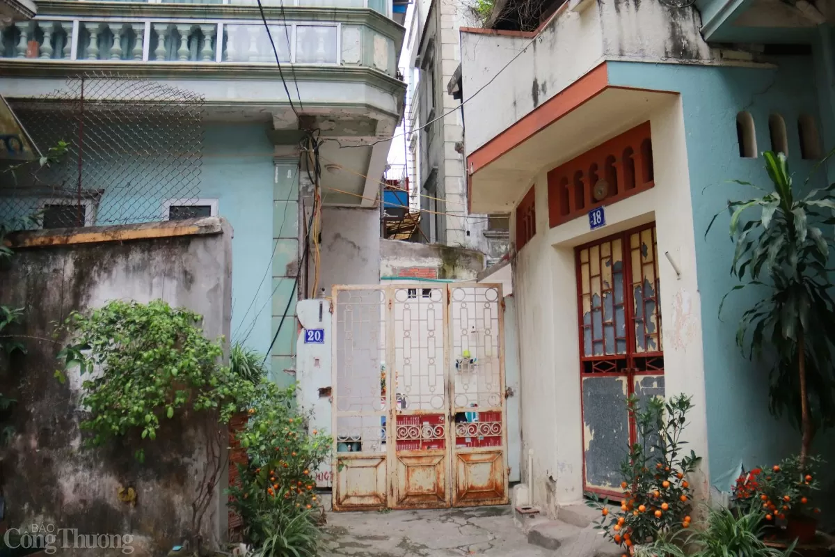 Mục sở thị dự án đường dài 325m giữa thủ đô vướng giải phóng mặt bằng