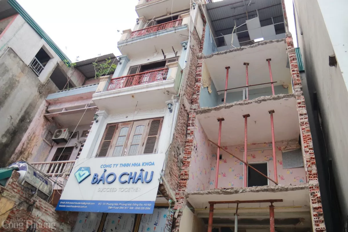 Mục sở thị dự án đường dài 325m giữa thủ đô vướng giải phóng mặt bằng