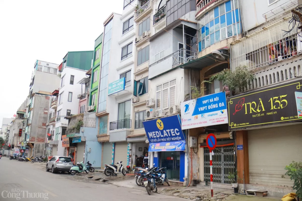 Mục sở thị dự án đường dài 325m giữa thủ đô vướng giải phóng mặt bằng