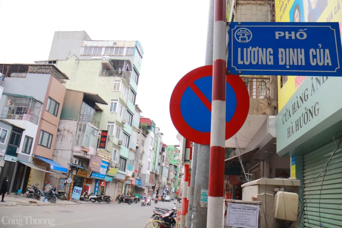 Mục sở thị dự án đường dài 325m giữa thủ đô vướng giải phóng mặt bằng