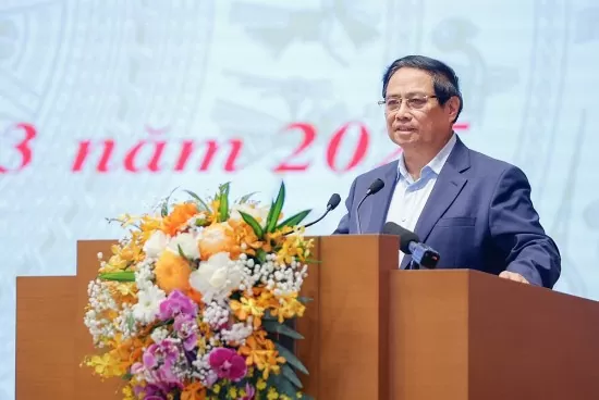 Thủ tướng: Mới có 30% doanh nghiệp ứng dụng công nghệ số