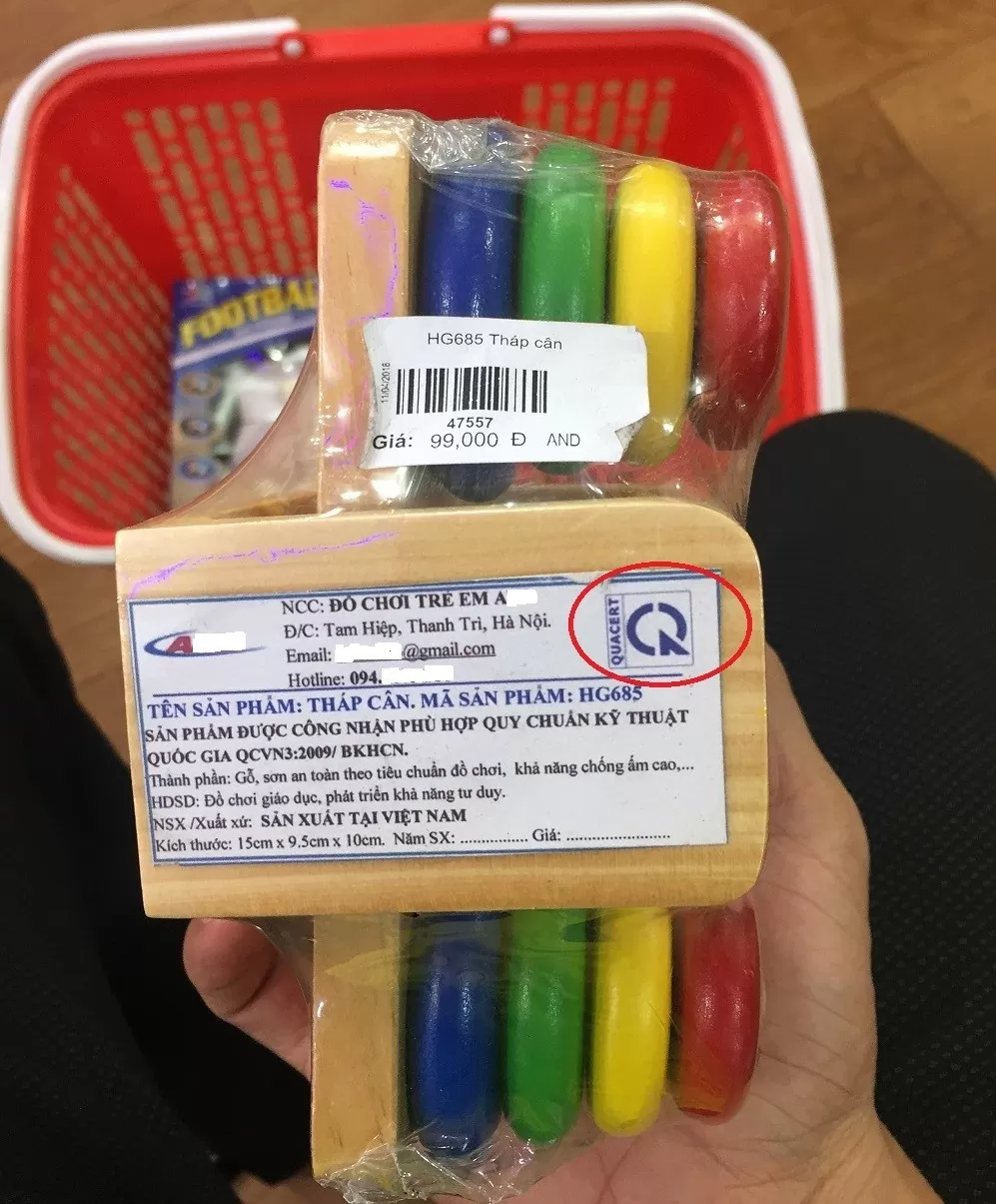Giữa ‘ma trận’ đồ chơi trẻ em, làm sao chọn hàng chuẩn?