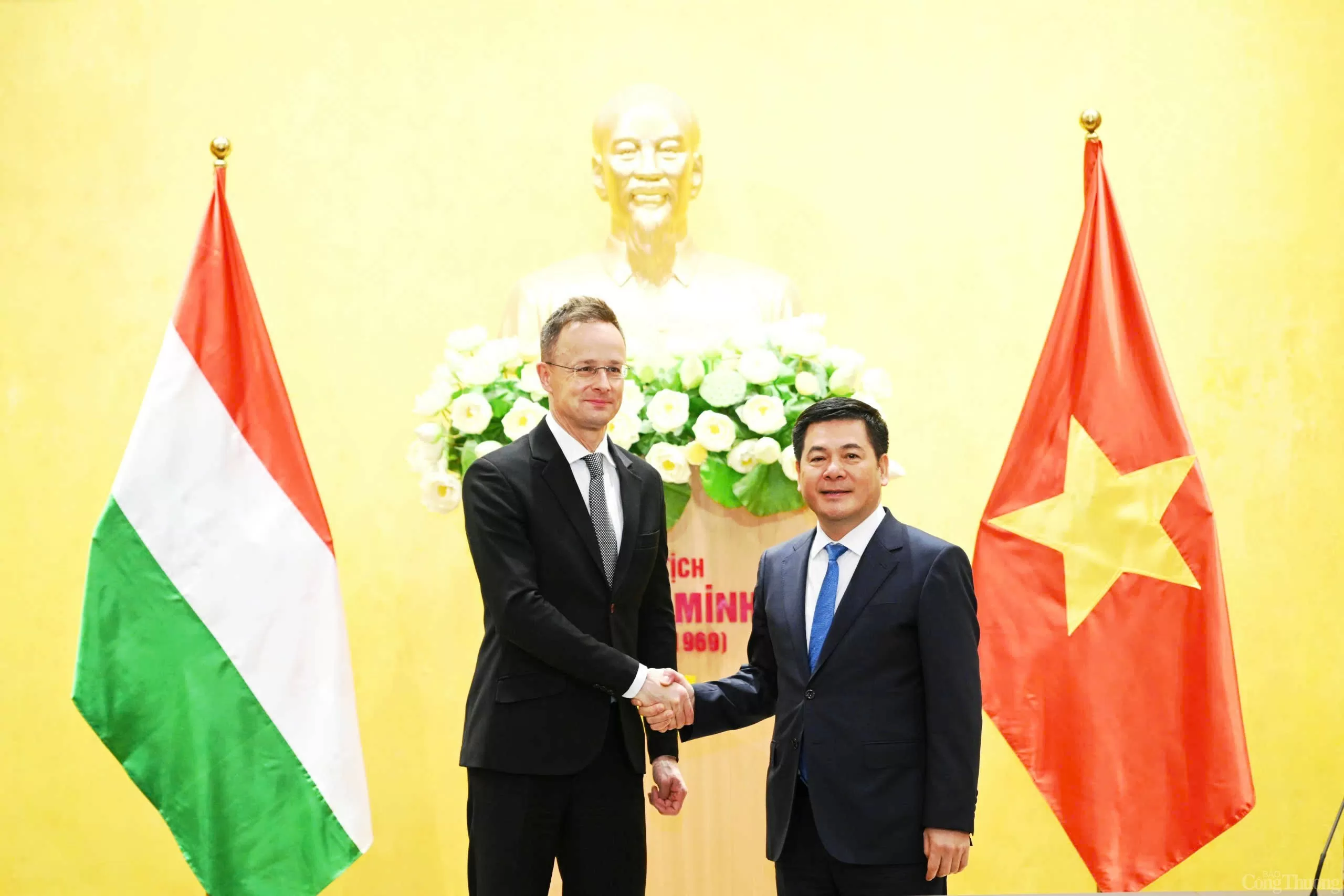 Bộ trưởng Nguyễn Hồng Diên đề nghị Hungary
