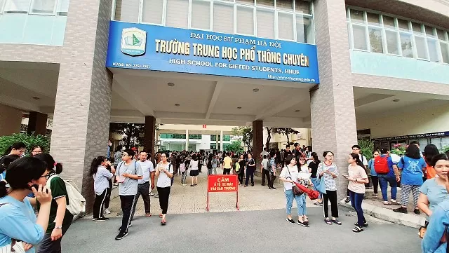 môn thi vào lớp 10 trường THPT chuyên 