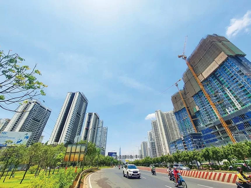 Yếu tố đẩy giá căn hộ tăng cao trong thời gian qua