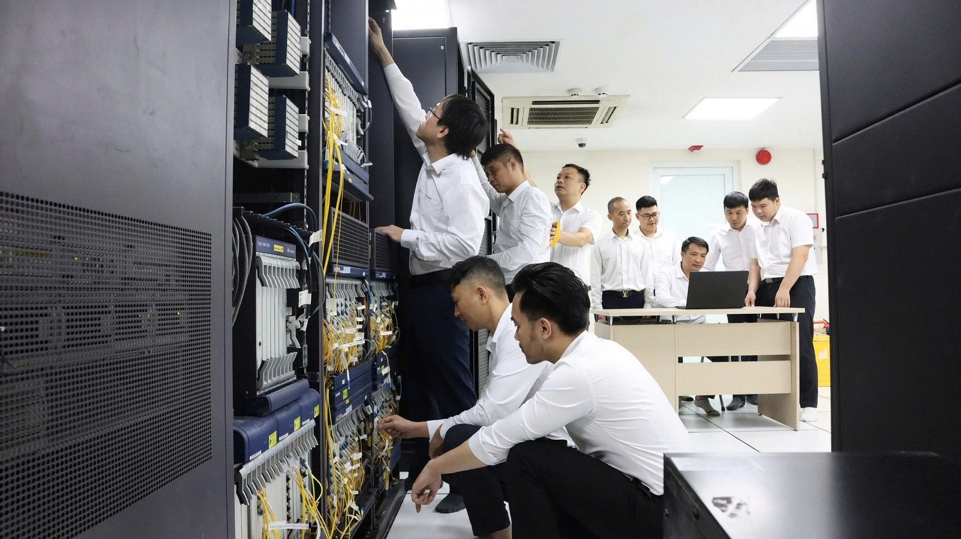 Longform | EVNNPC: Chuyển đổi số tạo sức bật cho sản xuất