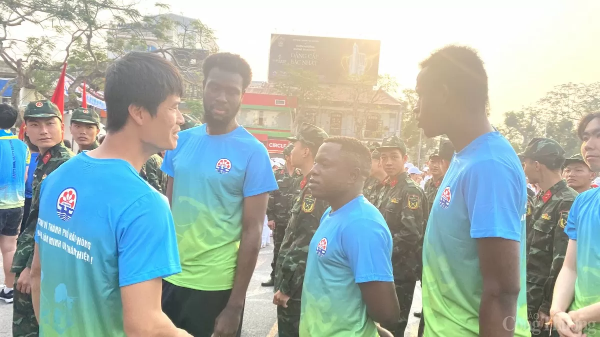 Hơn 10.000 người tham gia Ngày chạy vì Hải Phòng xanh, văn minh và thân thiện năm 2025