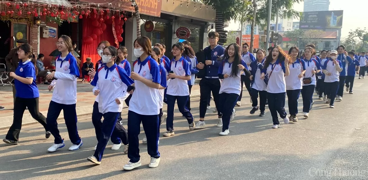 Hơn 10.000 người tham gia Ngày chạy vì Hải Phòng xanh, văn minh và thân thiện năm 2025