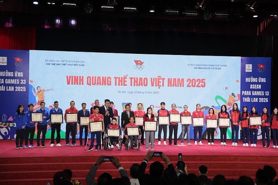 vinh quang the thao viet nam ai la van dong vien tieu bieu