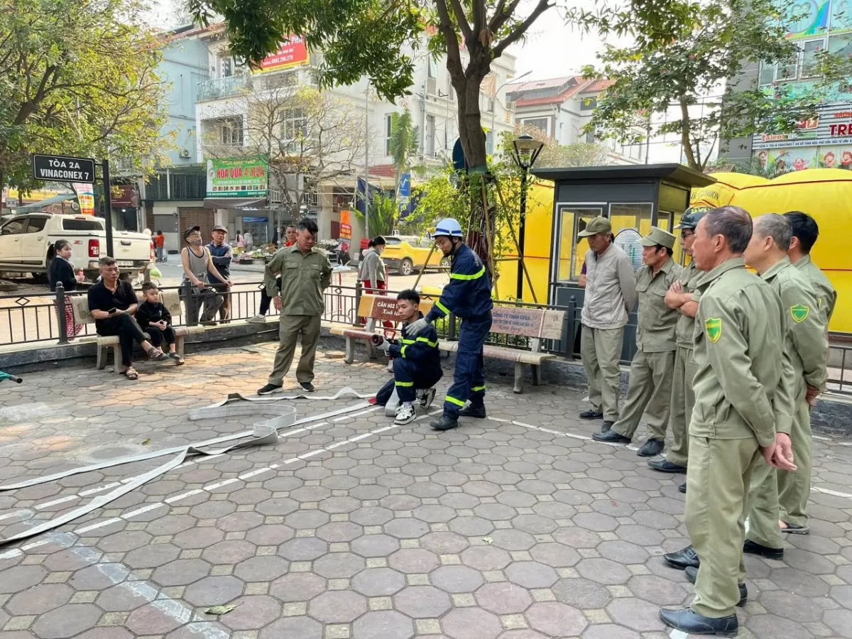 Hà Nội: Hàng nghìn cư dân thực hành phòng cháy chung cư