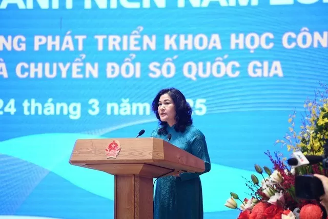 Thứ trưởng Bộ Nội vụ Nguyễn Thị Hà phát biểu khai mạc chương trình Đối thoại - Ảnh: VGP/Nhật Bắc