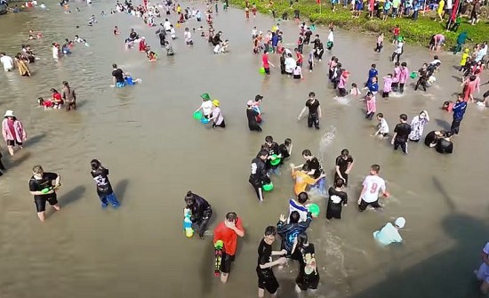 le hoi then kin pang lai chau nam 2025 co gi dac biet