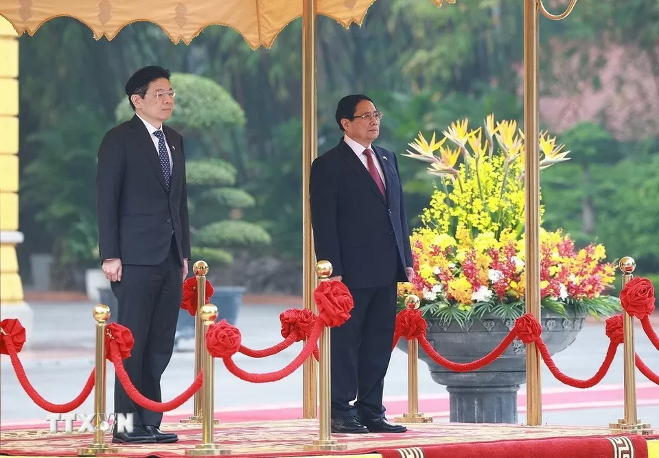 Thủ tướng Phạm Minh Chính chủ trì lễ đón Thủ tướng Singapore Thủ tướng Phạm Minh Chính chủ trì lễ đón Thủ tướng Singapore