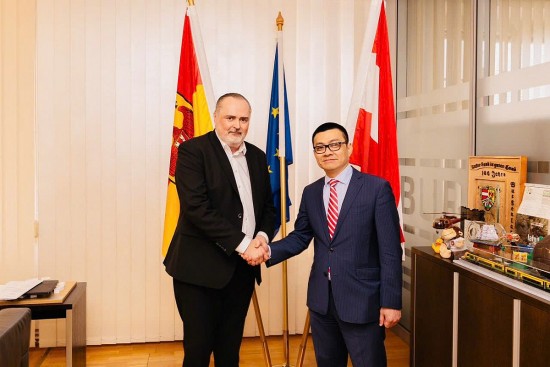 co hoi hop tac moi viet nam bang burgenland dien gio va thuong mai