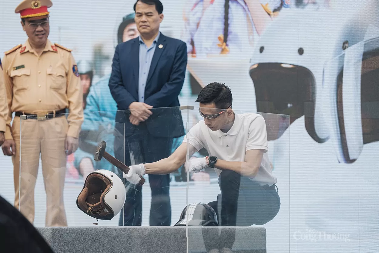 Xây dựng văn hóa giao thông từ tuổi trẻ Xây dựng văn hóa giao thông từ tuổi trẻ