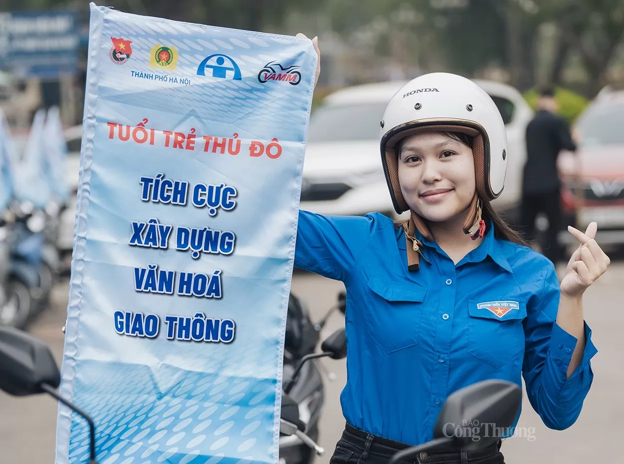 Xây dựng văn hóa giao thông từ tuổi trẻ Xây dựng văn hóa giao thông từ tuổi trẻ