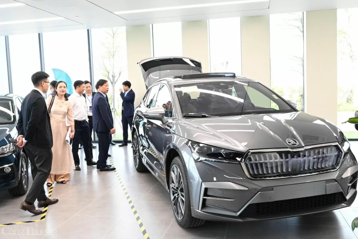 Khánh thành nhà máy Việt Hưng