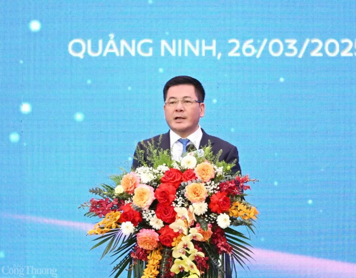 Khánh thành nhà máy Việt Hưng