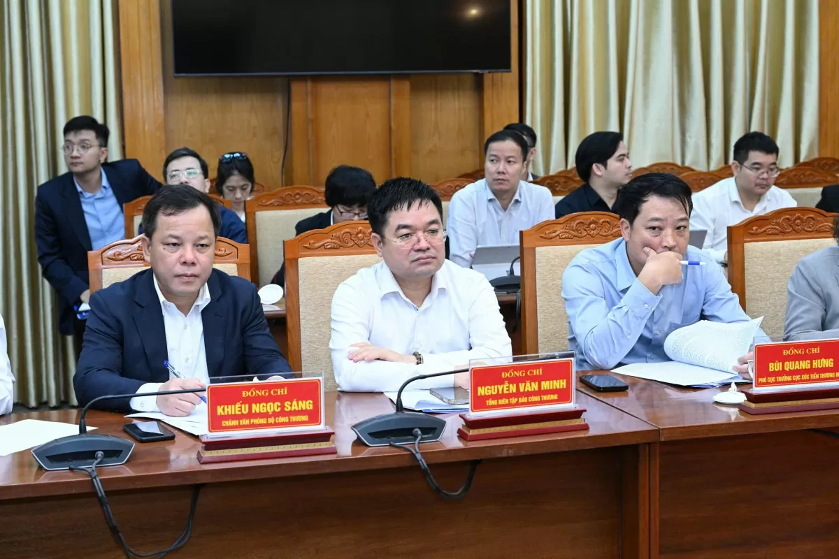 Bộ trưởng Nguyễn Hồng Diên làm việc với tỉnh Bắc Giang về giải pháp thúc đẩy phát triển
