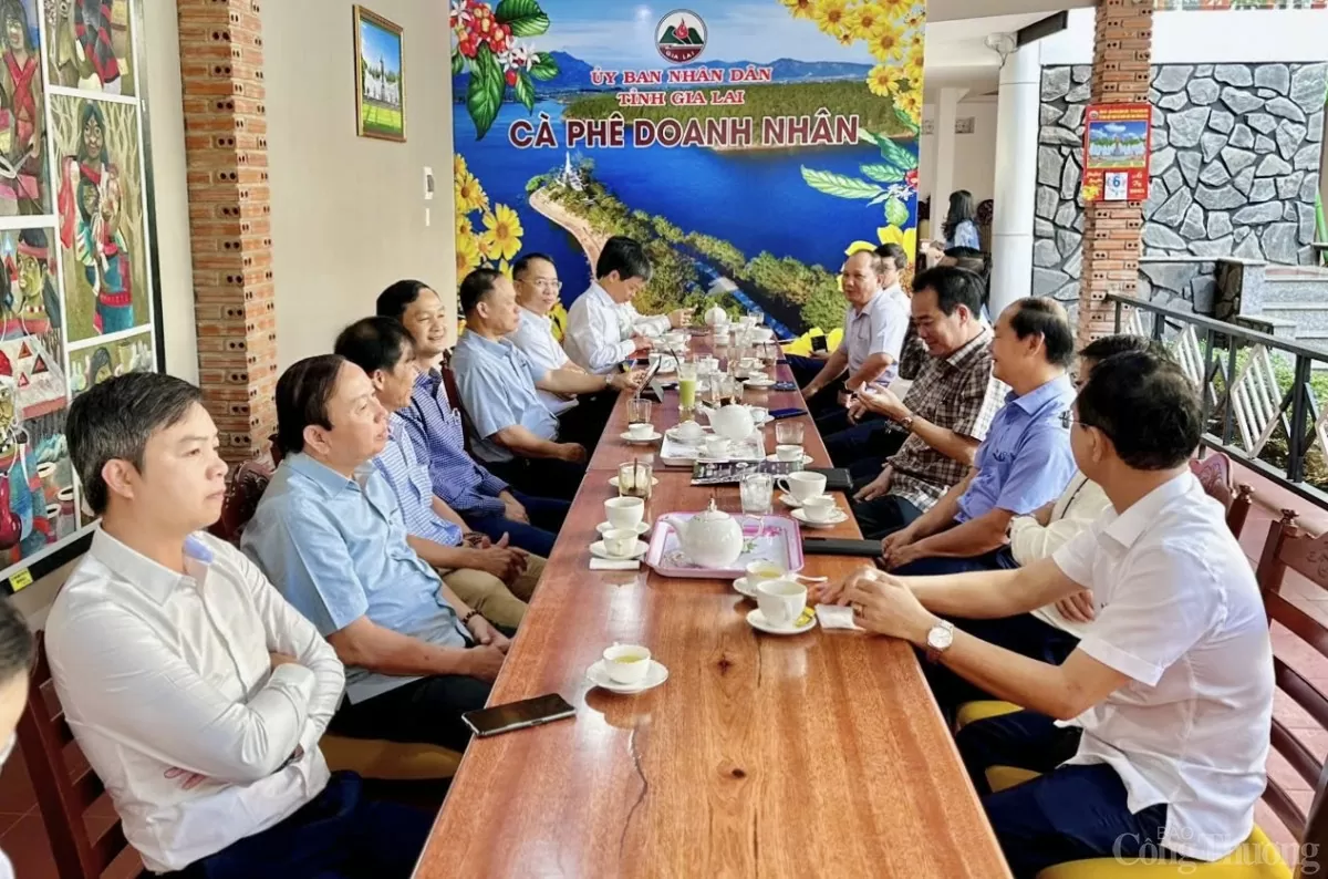 cà phê doanh nhân