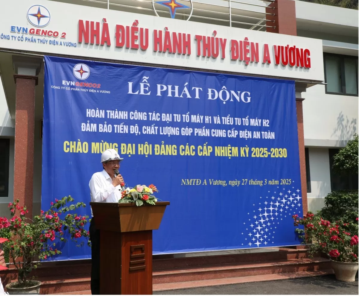 Đồng chí Ngô Xuân Thế - Phó Bí thư Đảng ủy, Phó Tổng Giám đốc AVC báo cáo tại Lễ phát động