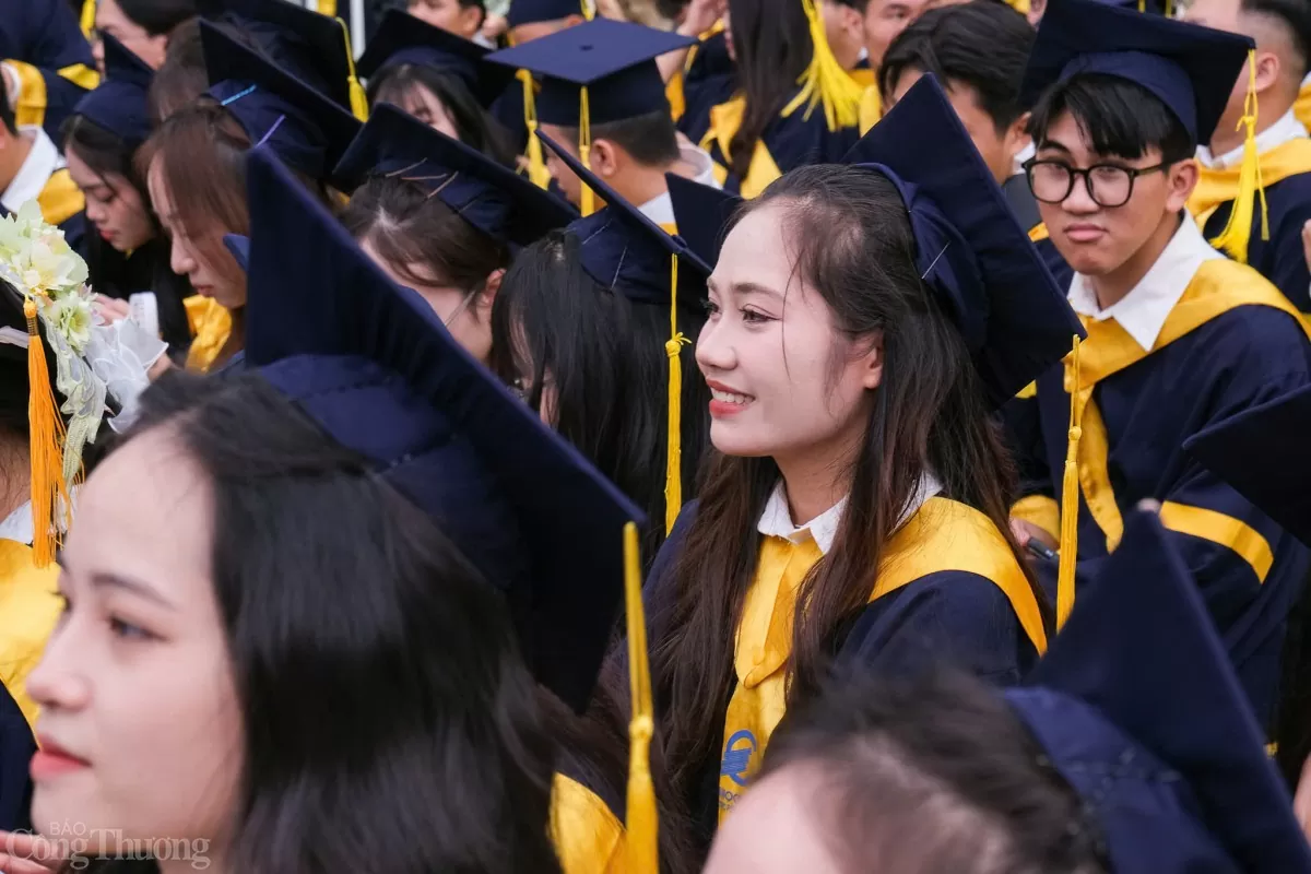 ĐH Điện lực 'chuyển giao' gần 1.000 nhân tài khi thị trường lao động đang 'khát'