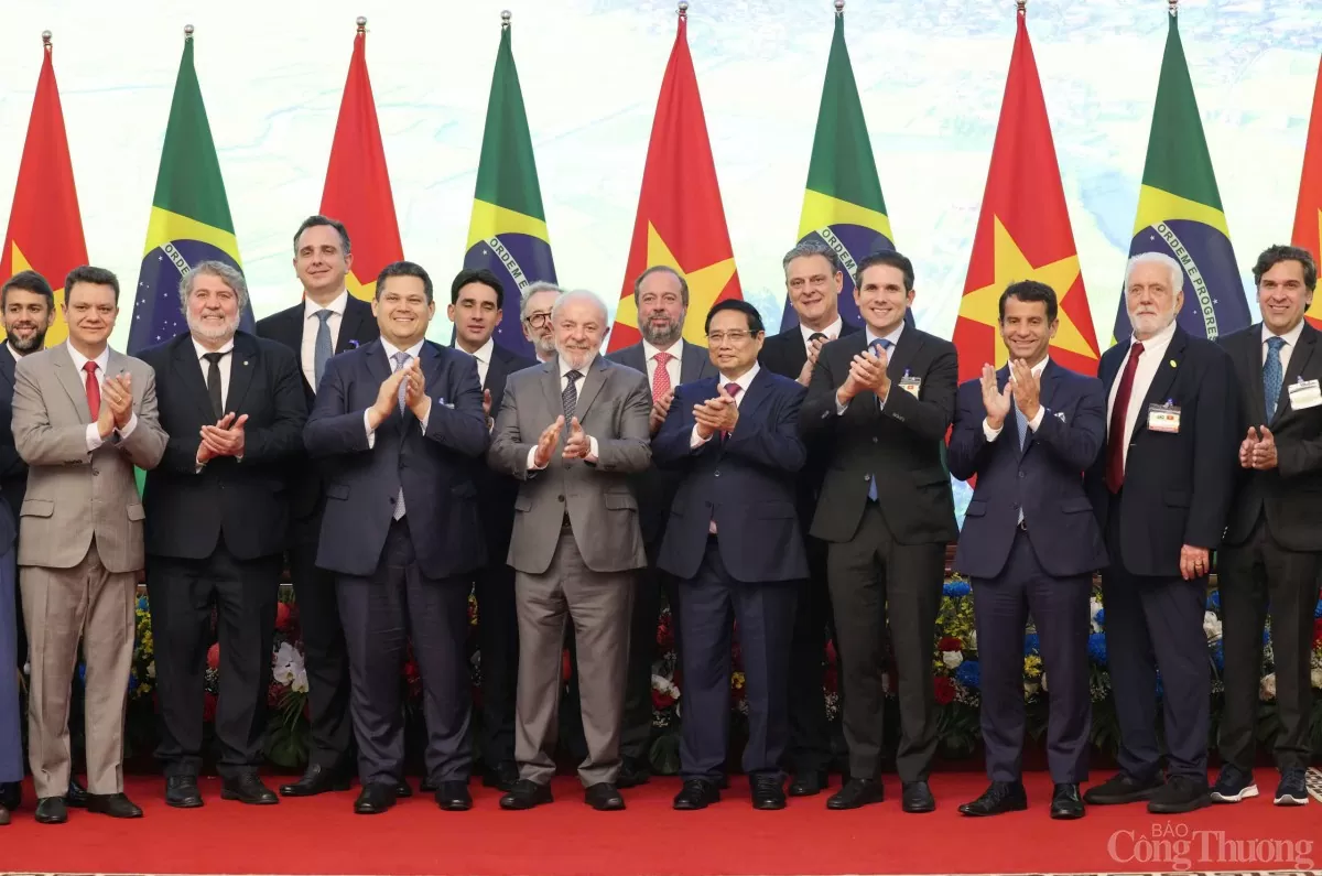 Thủ tướng Phạm Minh Chính hội kiến Tổng thống Brazil