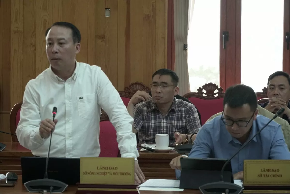 Đoàn khảo sát