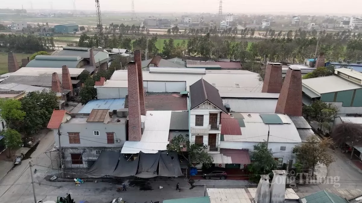 Nhiều biệt thự mọc lên trong cụm công nghiệp đúc đồng ĐạiBái Kì 2: Loạt biệt thự 'mọc' trong cụm công nghiệp đúc đồng Đại Bái
