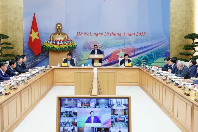 Thủ tướng Phạm Minh Chính chủ trì cuộc họp về kết quả kiểm tra, đôn đốc triển khai kế hoạch hoàn thành 3.000 km đường bộ cao tốc đến hết năm 2025 của 7 đoàn công tác do các Phó Thủ tướng Chính phủ làm trưởng đoàn.