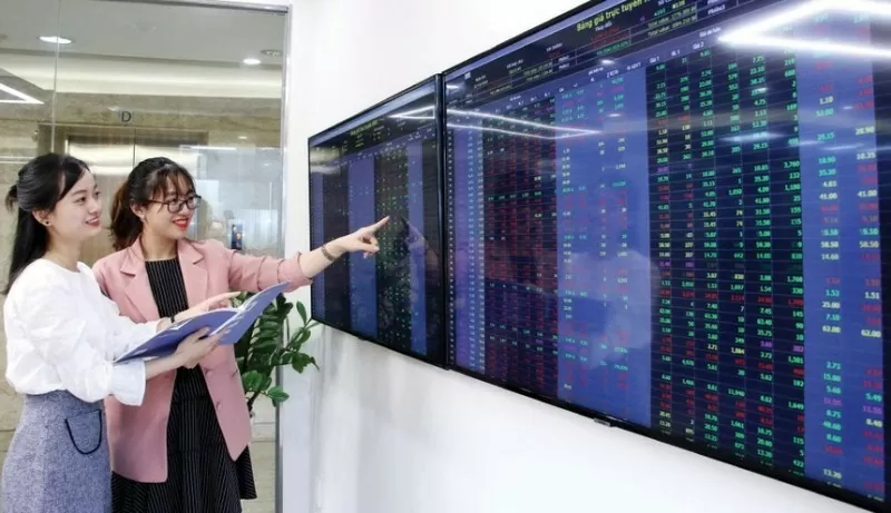 Cổ phiếu PEC bị duy trì diện hạn chế giao dịch