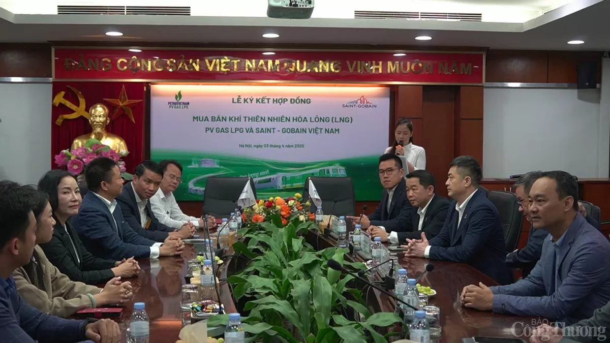 PV GAS LPG và Saint-Gobain ký kết hợp đồng mua bán LNG PV GAS LPG và Saint-Gobain ký kết hợp đồng mua bán LNG