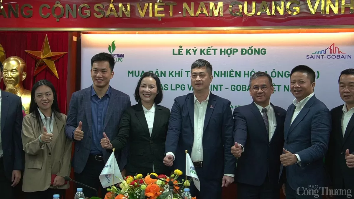 PV GAS LPG và Saint-Gobain ký kết hợp đồng mua bán LNG PV GAS LPG và Saint-Gobain ký kết hợp đồng mua bán LNG