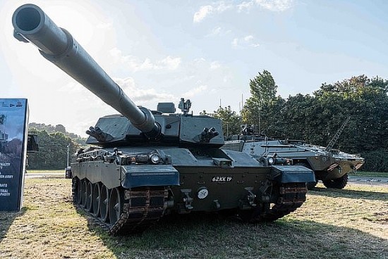 anh kho so huu doi trong cua sieu tang t 14 armata