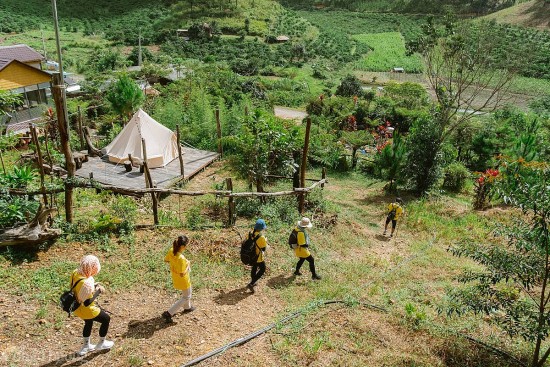 nghi le gio to hung vuong tour trekking chay ve