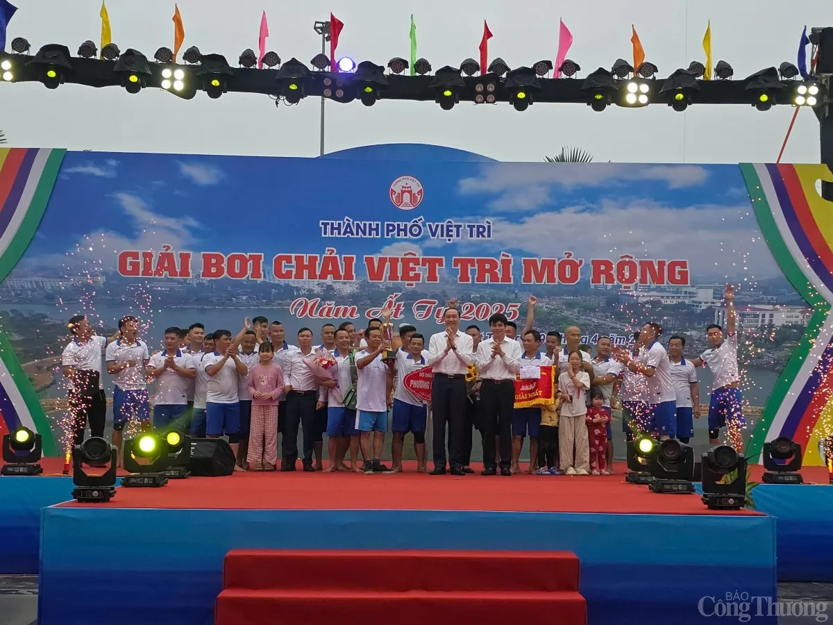 Sôi nổi Giải bơi chải Việt Trì mở rộng năm 2025 Sôi nổi Giải bơi chải Việt Trì mở rộng năm 2025