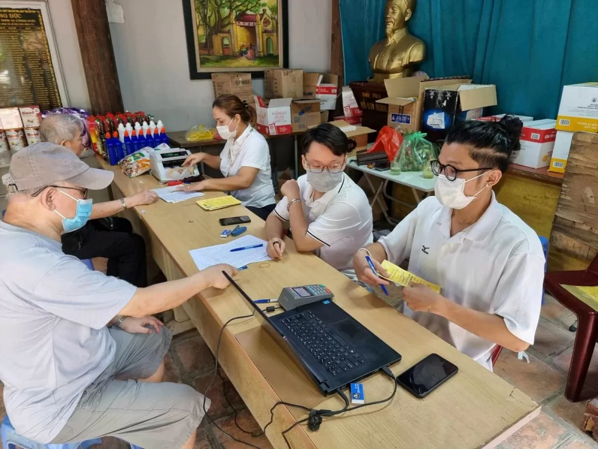 Hà Nội dồn lực dứt điểm việc chi trả lương hưu bằng tiền mặt