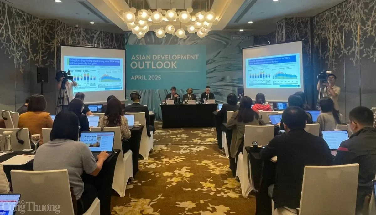 Tăng trưởng GDP 2025: Việt Nam còn nhiều 'cửa sáng'